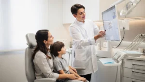 Copii cu dinți strâmbi: când e momentul ideal pentru aparat - Main Image